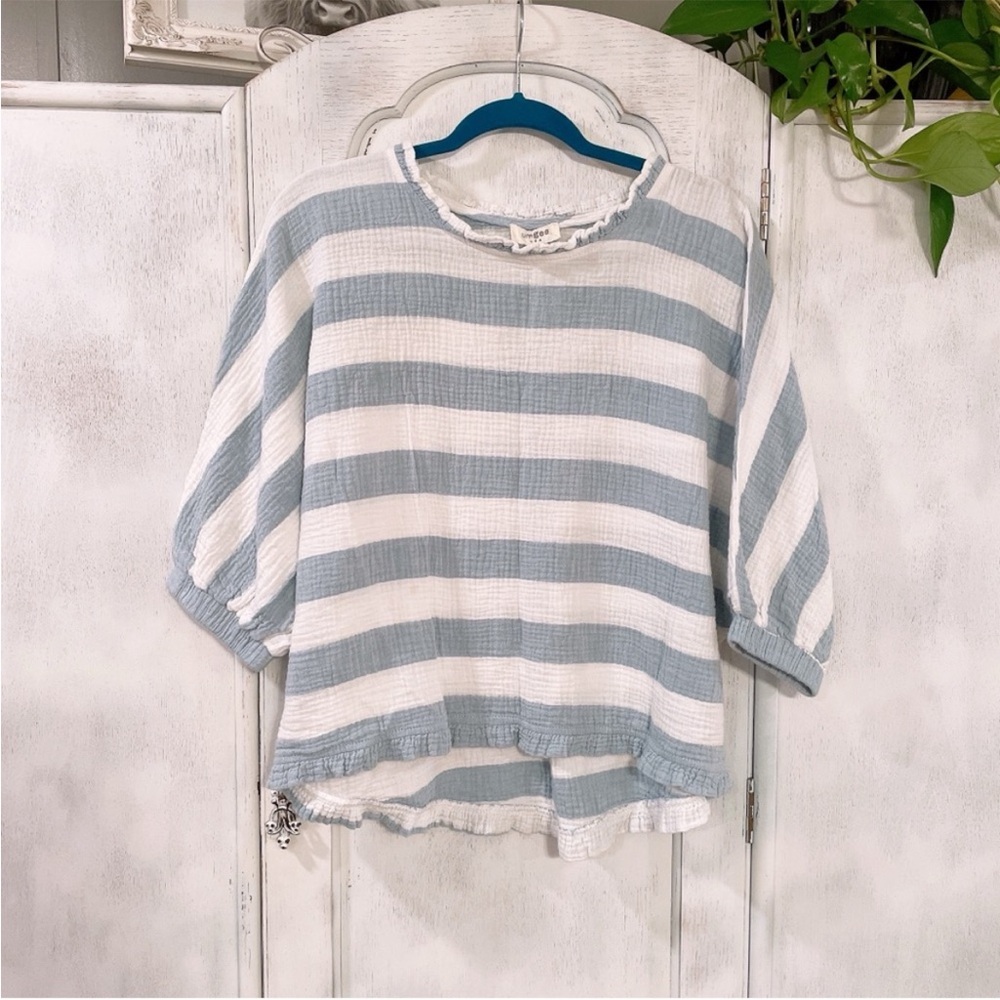 *** SOLD*** Umgee Blue and White Striped Blouse Size L